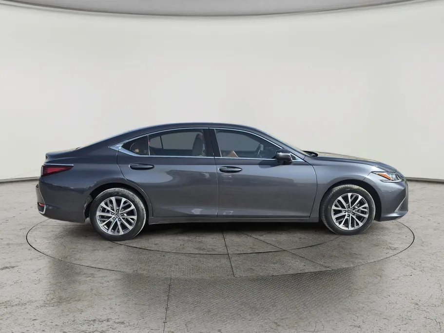 لكزس ES 250 AA Elegant 2023 