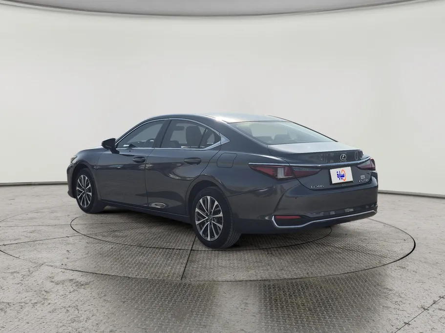 لكزس ES 250 AA Elegant 2023 