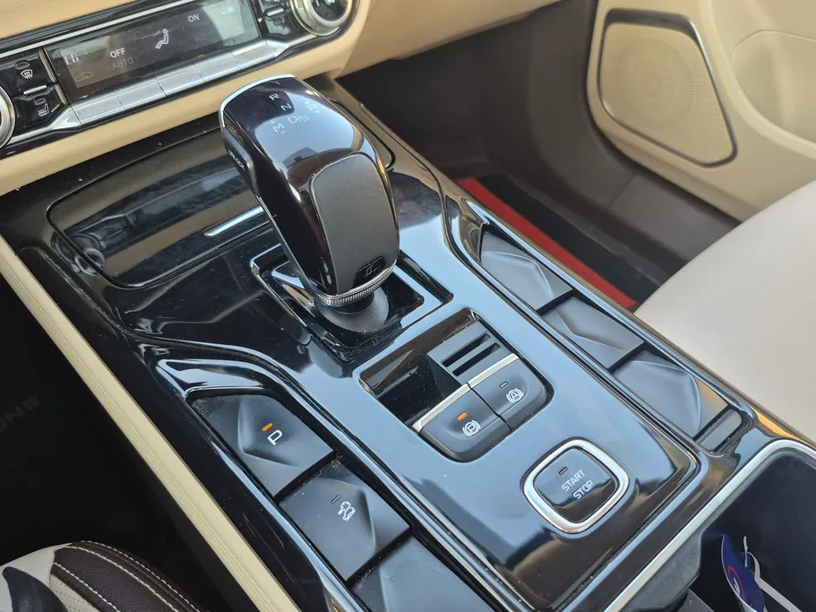 2023 فاو Bestune T77 Basic 