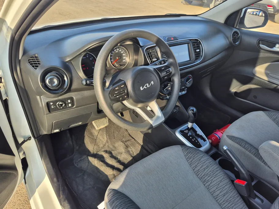 2024 Kia Pegas GL 