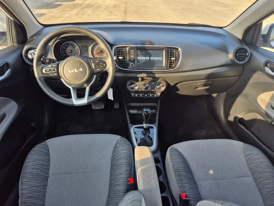 2024 Kia Pegas GL 
