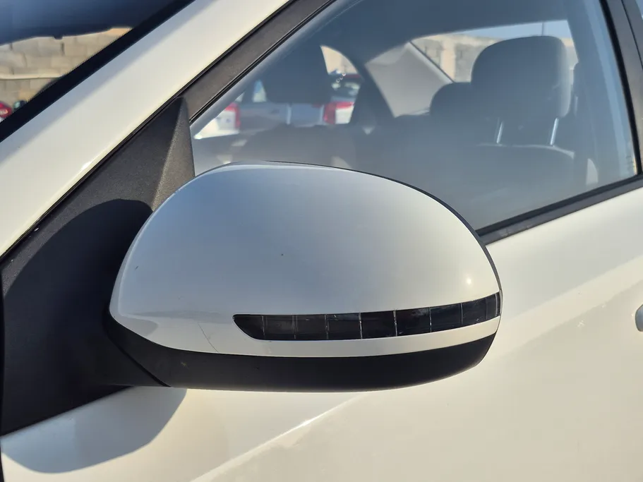 2024 Kia Pegas GL 