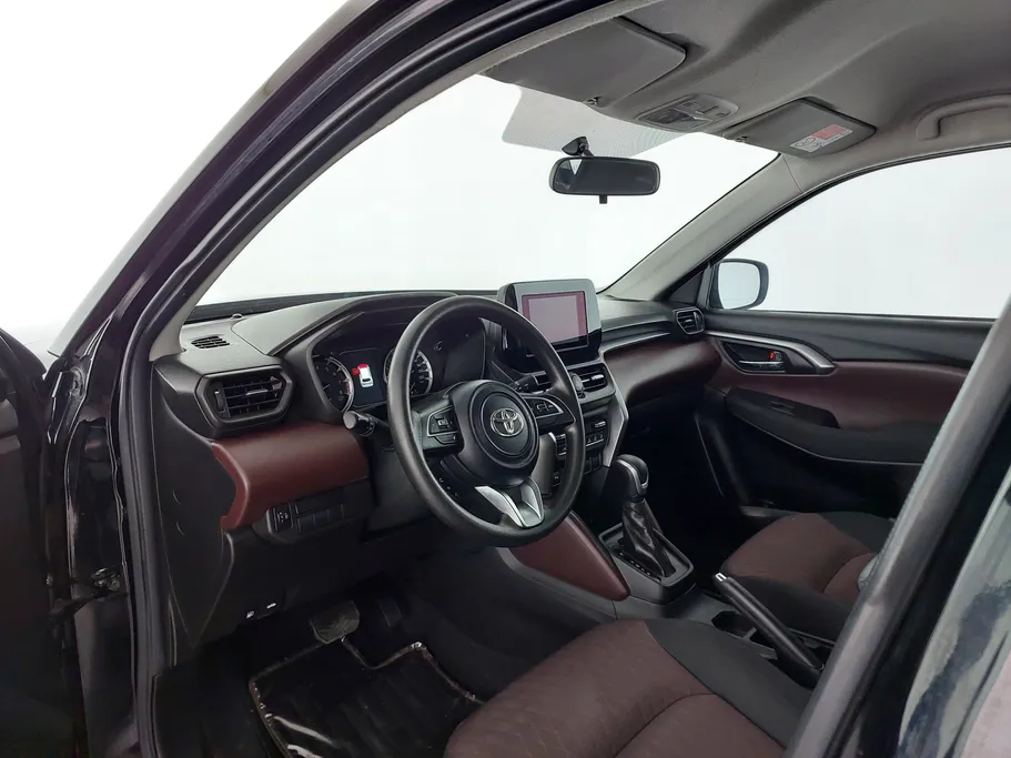 2024 Toyota Urban Cruiser GL 