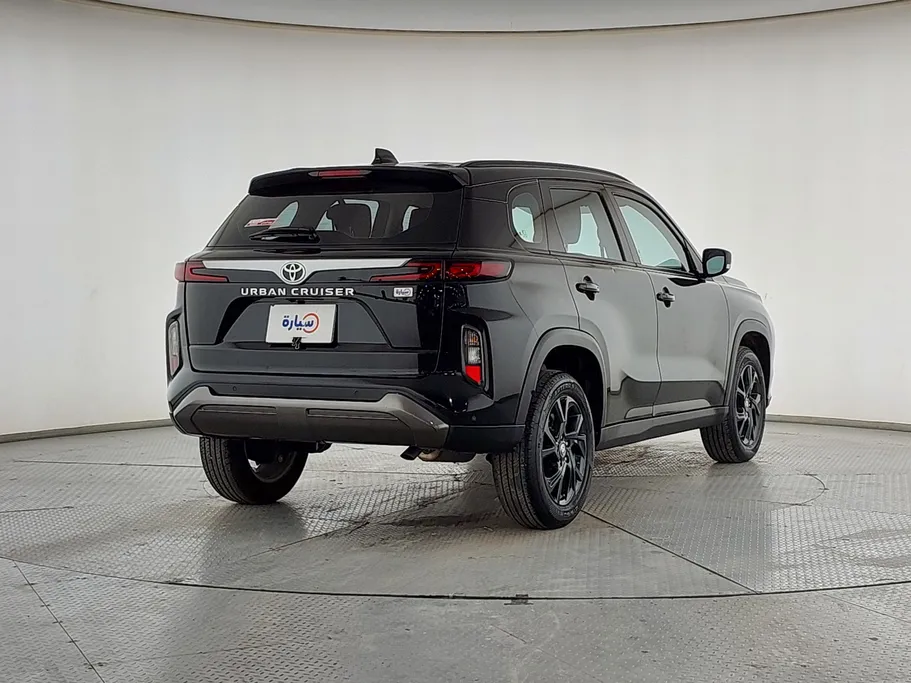 2024 Toyota Urban Cruiser GL 