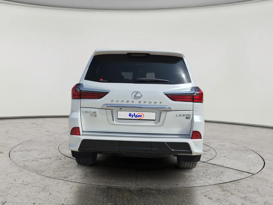 لكزس LX 570 S 2019 