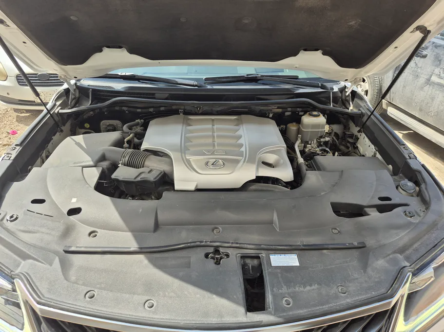 لكزس LX 570 S 2019 