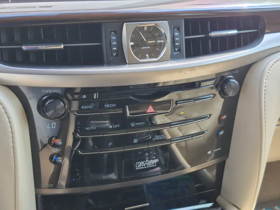 لكزس LX 570 S 2019 