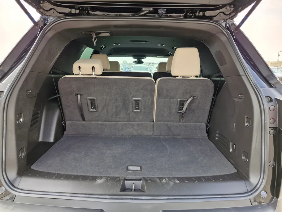 2022 Chevrolet Traverse LS 