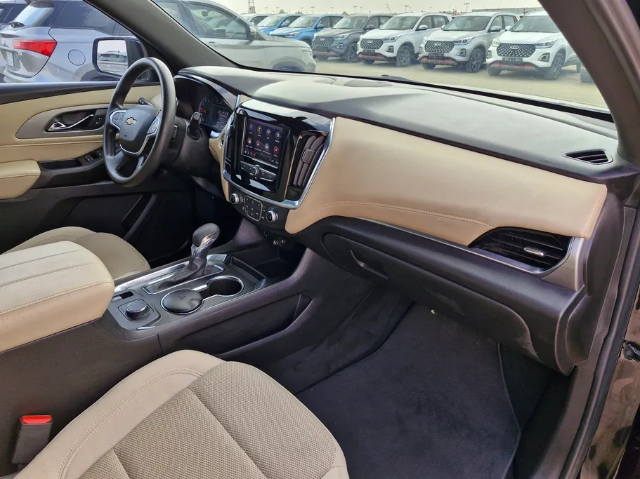 2022 Chevrolet Traverse LS 