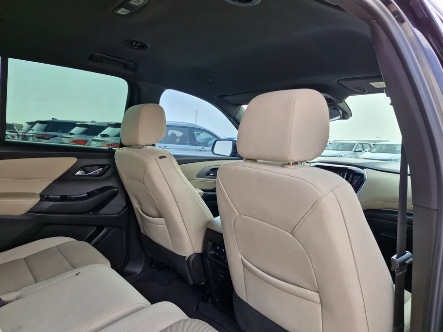 2022 Chevrolet Traverse LS 