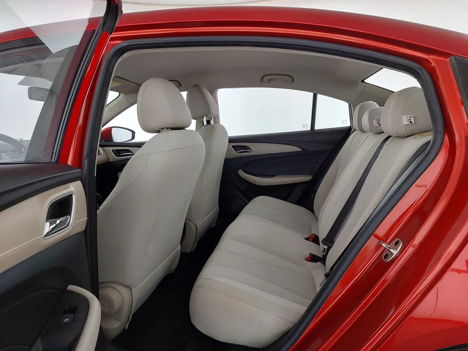 2022 MG 5 STD 