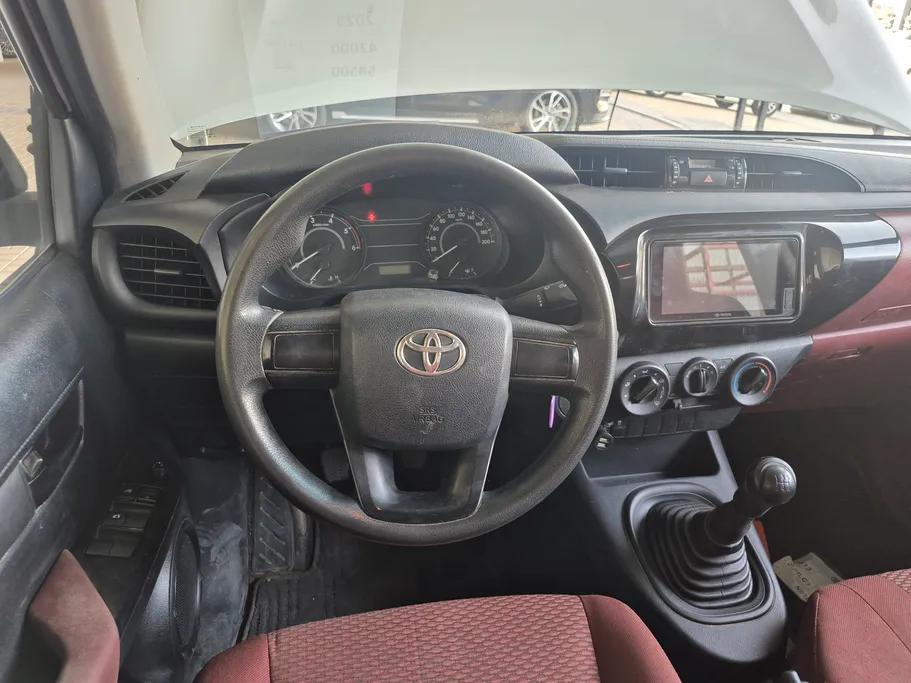 2023 Toyota Hilux GL DSL 