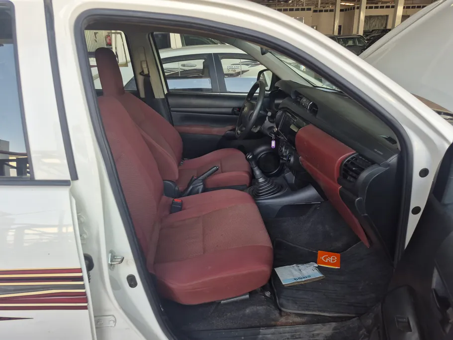 2023 Toyota Hilux GL DSL 