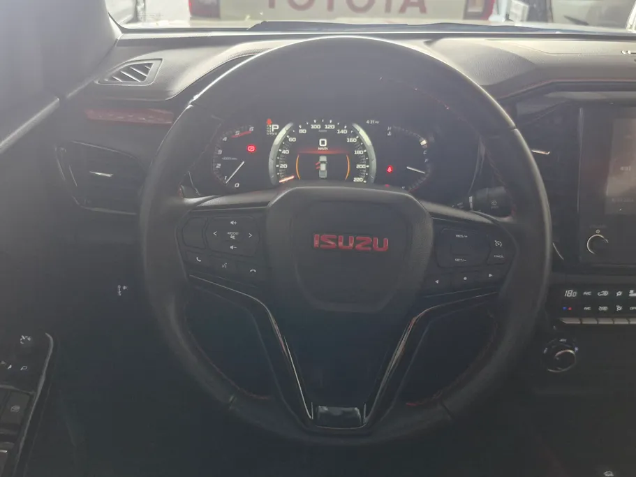ايسوزو دي ماكس GT 2025 