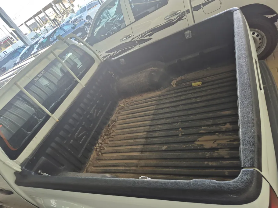 2023 Isuzu D-max SC 4x4 