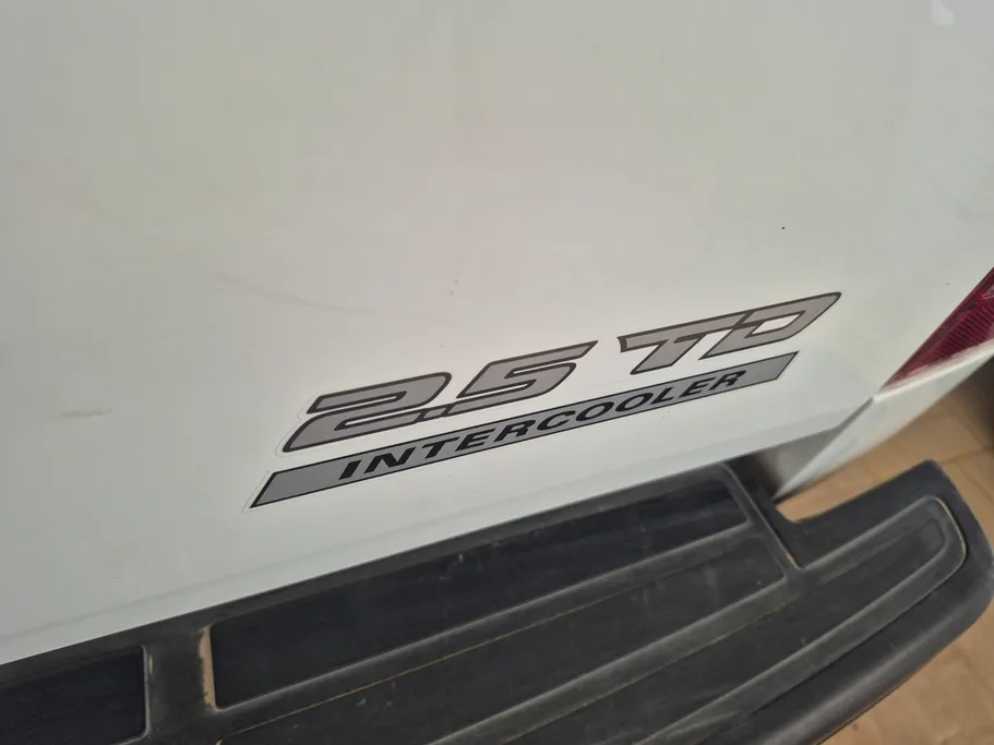 2023 Isuzu D-max SC 4x4 