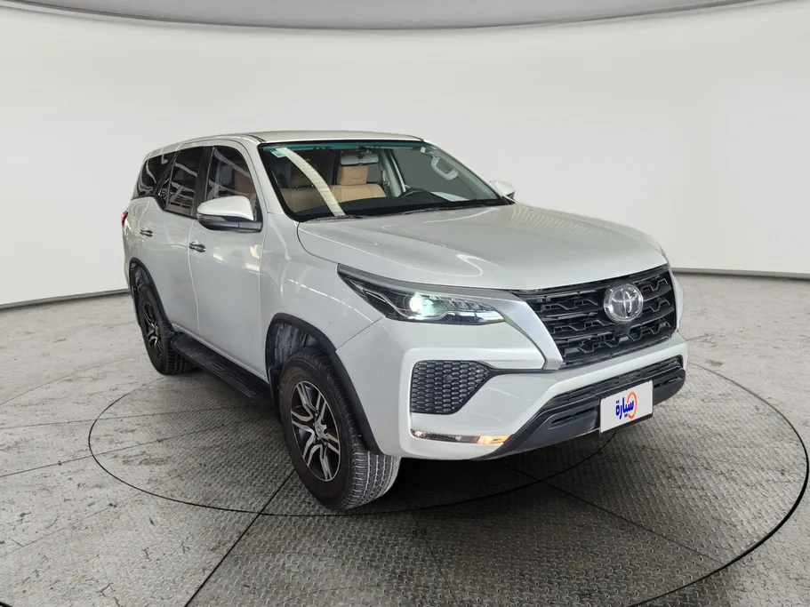2023 Toyota Fortuner GX 