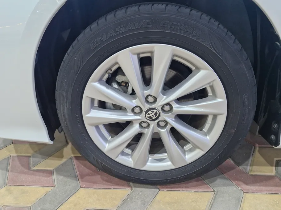 2024 Toyota Corolla XLI 