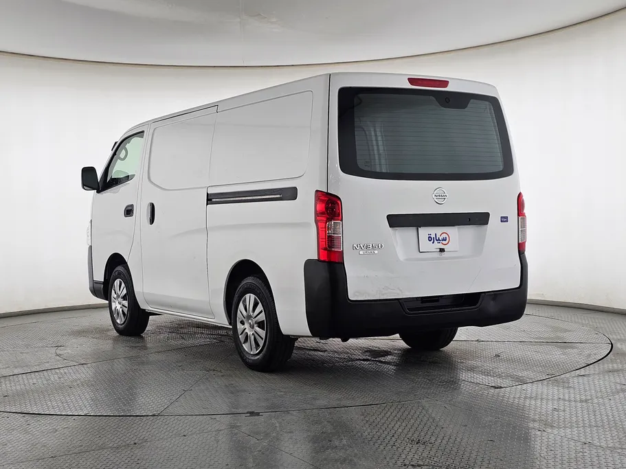 2021 Nissan Urvan NV350 
