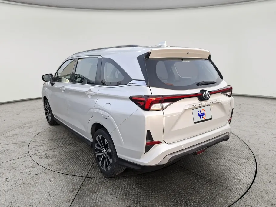 2024 Toyota Veloz GLX 