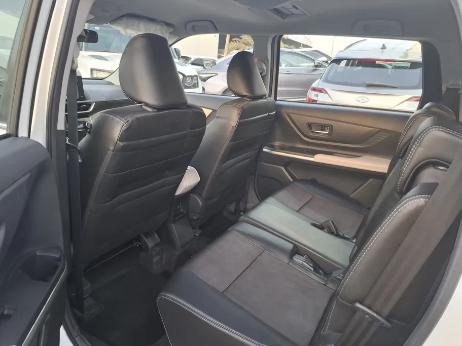 2024 Toyota Veloz GLX 