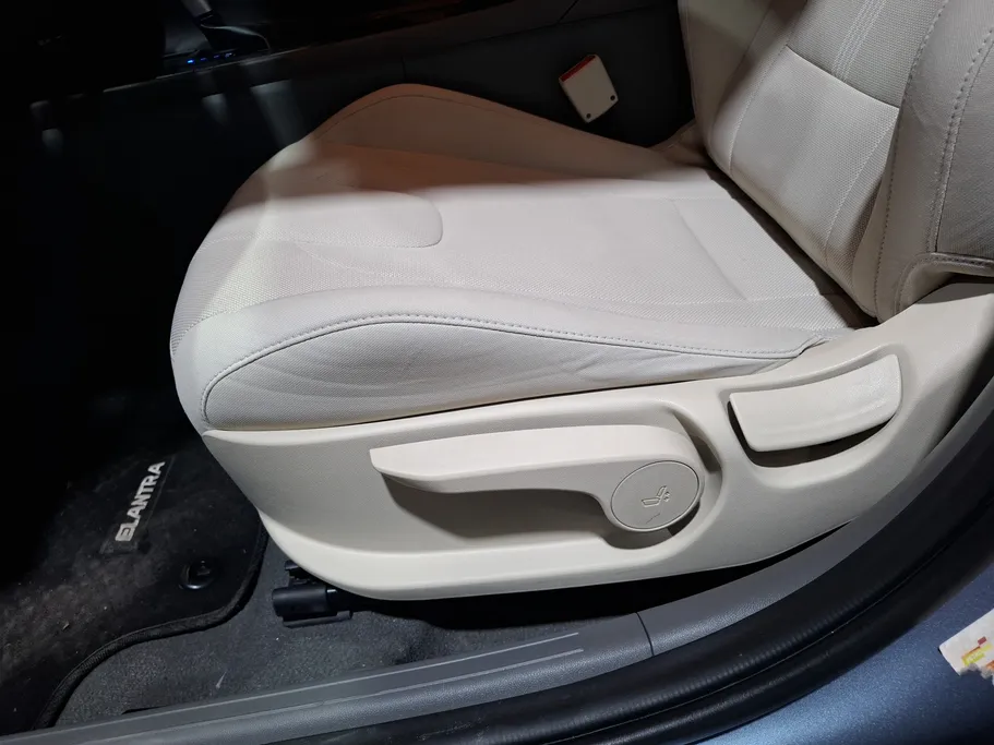 2025 Hyundai Elantra Fleet 