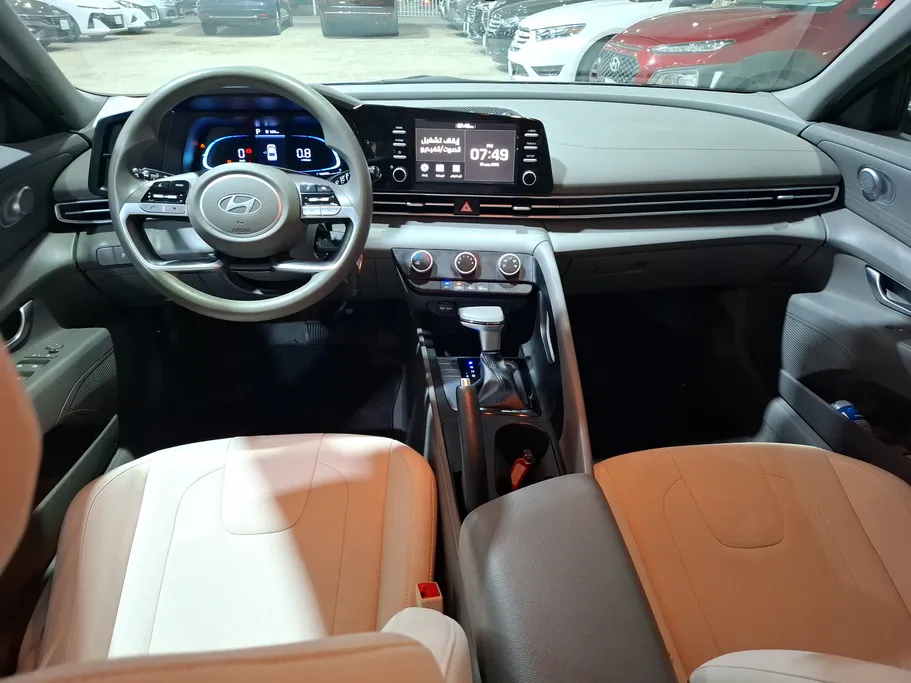2025 Hyundai Elantra Fleet 