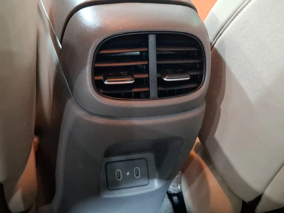 2025 Hyundai Elantra Fleet 