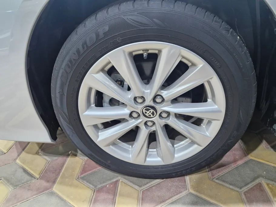 2024 تويوتا Corolla XLI Executive 
