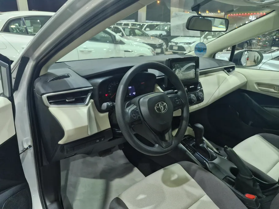 2024 تويوتا Corolla XLI Executive 