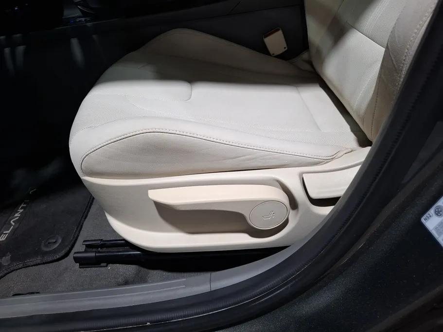 2024 Hyundai Elantra Fleet 