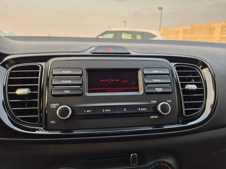 2026 Kia Pegas LX 