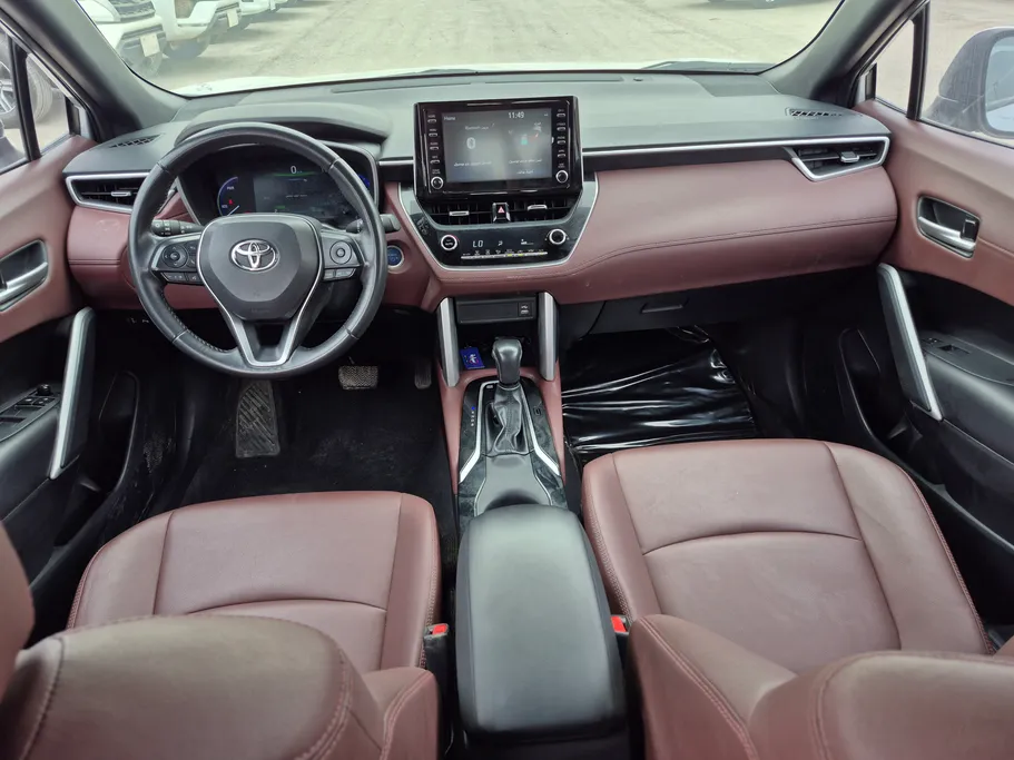 2024 Toyota Corolla Cross LTD HEV 