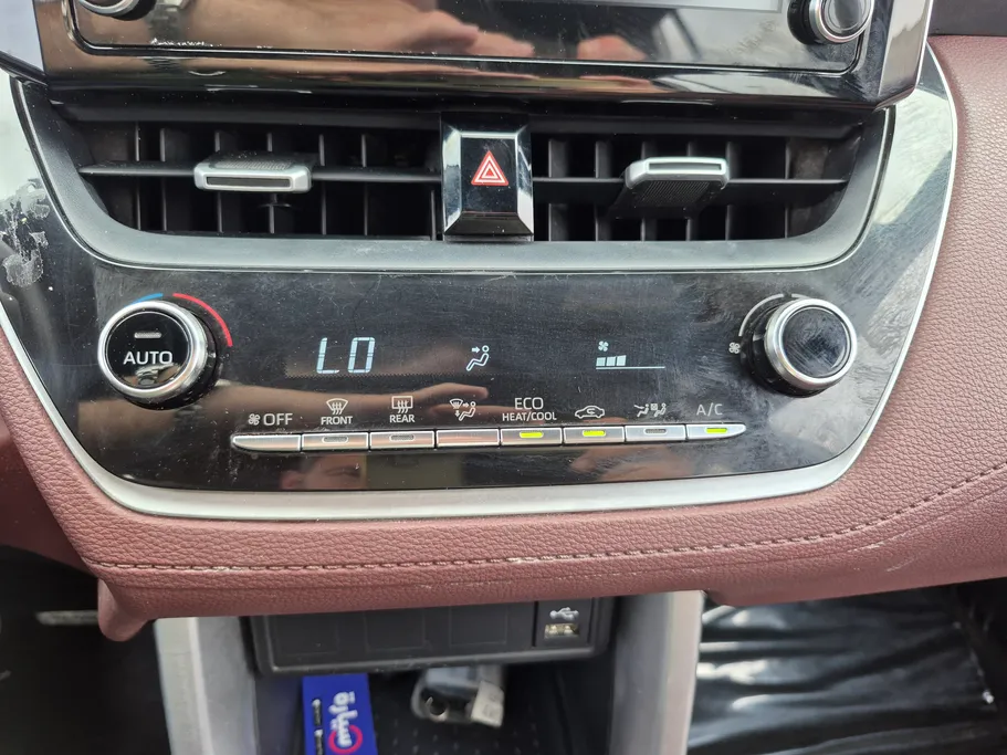 2024 Toyota Corolla Cross LTD HEV 