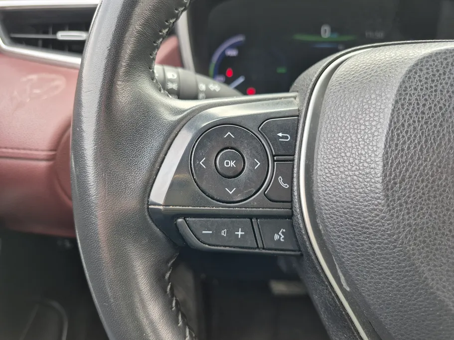 2024 Toyota Corolla Cross LTD HEV 