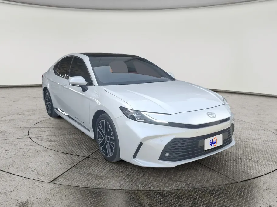 2026 Toyota Camry  LE HEV 