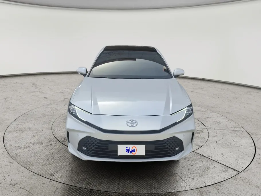 2026 Toyota Camry  LE HEV 