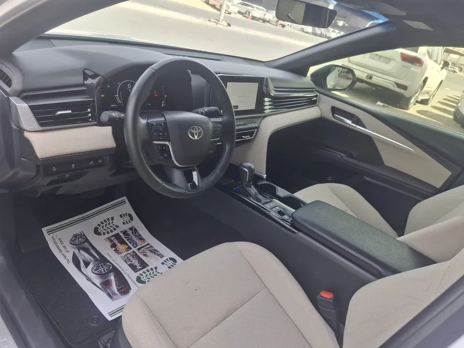 2026 Toyota Camry  LE HEV 
