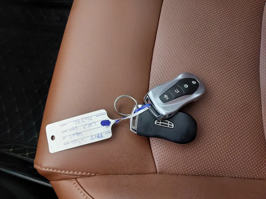 2021 Geely Azkarra Luxury GT 