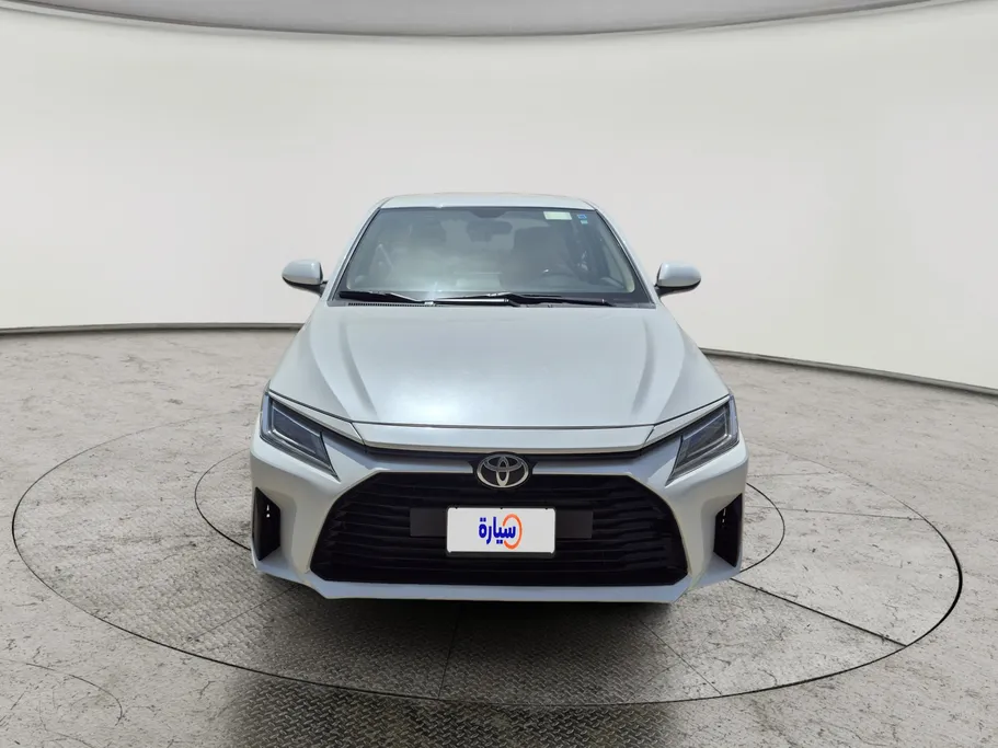 2024 Toyota Yaris  Y 