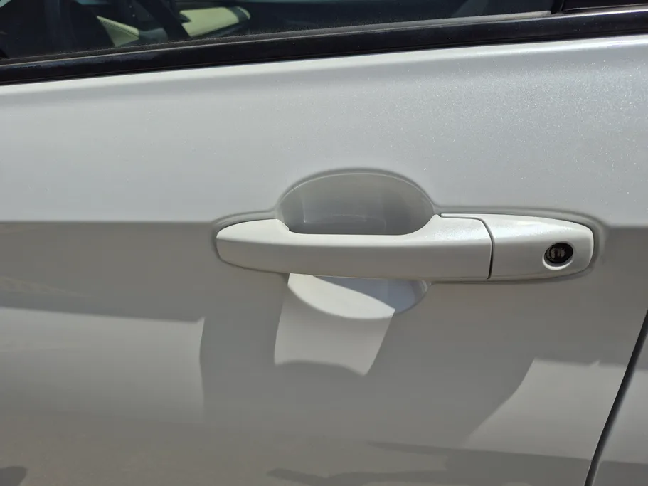 2024 Toyota Yaris  Y 
