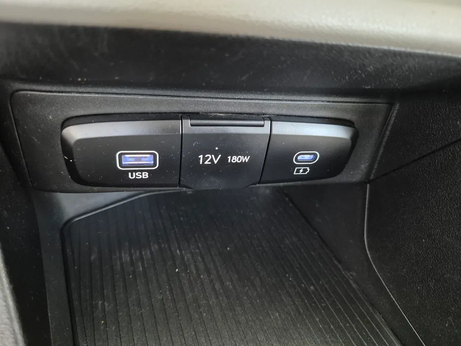 2024 Hyundai Accent Fleet 