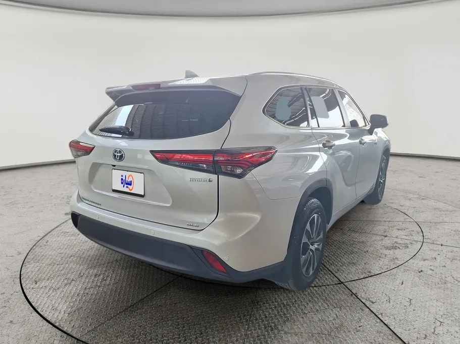 تويوتا هايلاندر GLE 2023 