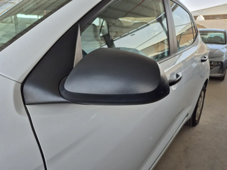 2024 Hyundai Grand i10 Fleet 
