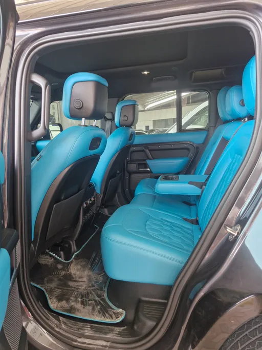 2022 Land Rover Defender P400 