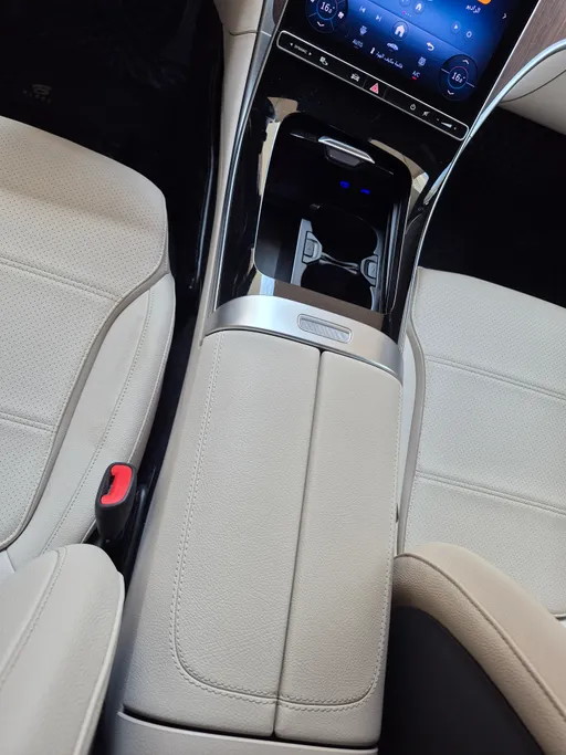 2026 Mercedes C 200 