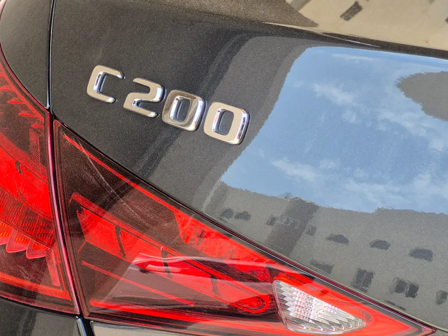 2026 Mercedes C 200 