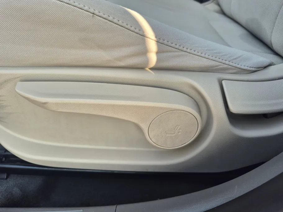 2025 Hyundai Elantra Fleet 