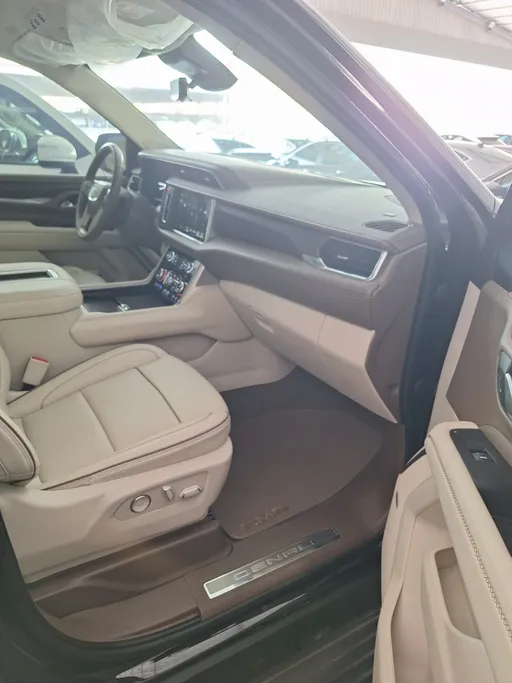 جي إم سي  يوكن Denali XL 2023 