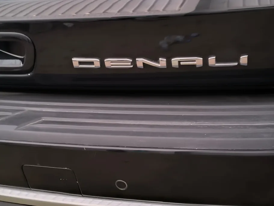 جي إم سي  يوكن Denali XL 2023 